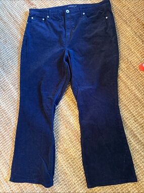 Vineyard Vines Navy Stretch Corduroy boot leg Pants